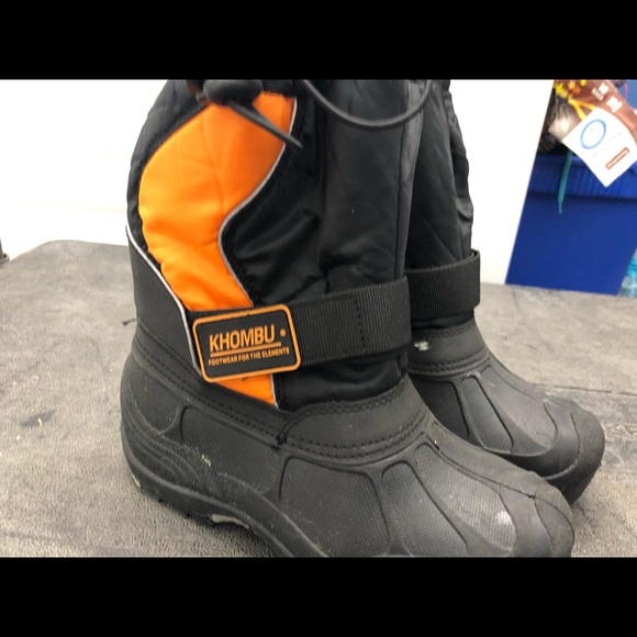 Khombu Youth Kids Black&Orange Faux Boots Size 2M - Picture 4 of 8
